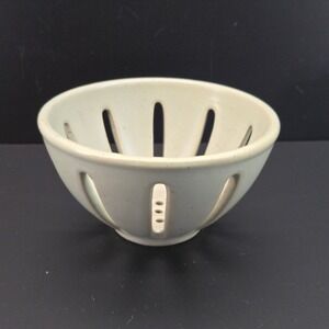 Anthropologie Ceramic Berry Colander Bowl Light Green Slotted Strainer Dish